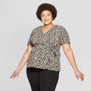Leopard Print Short Sleeve V-Neck Wrap Top